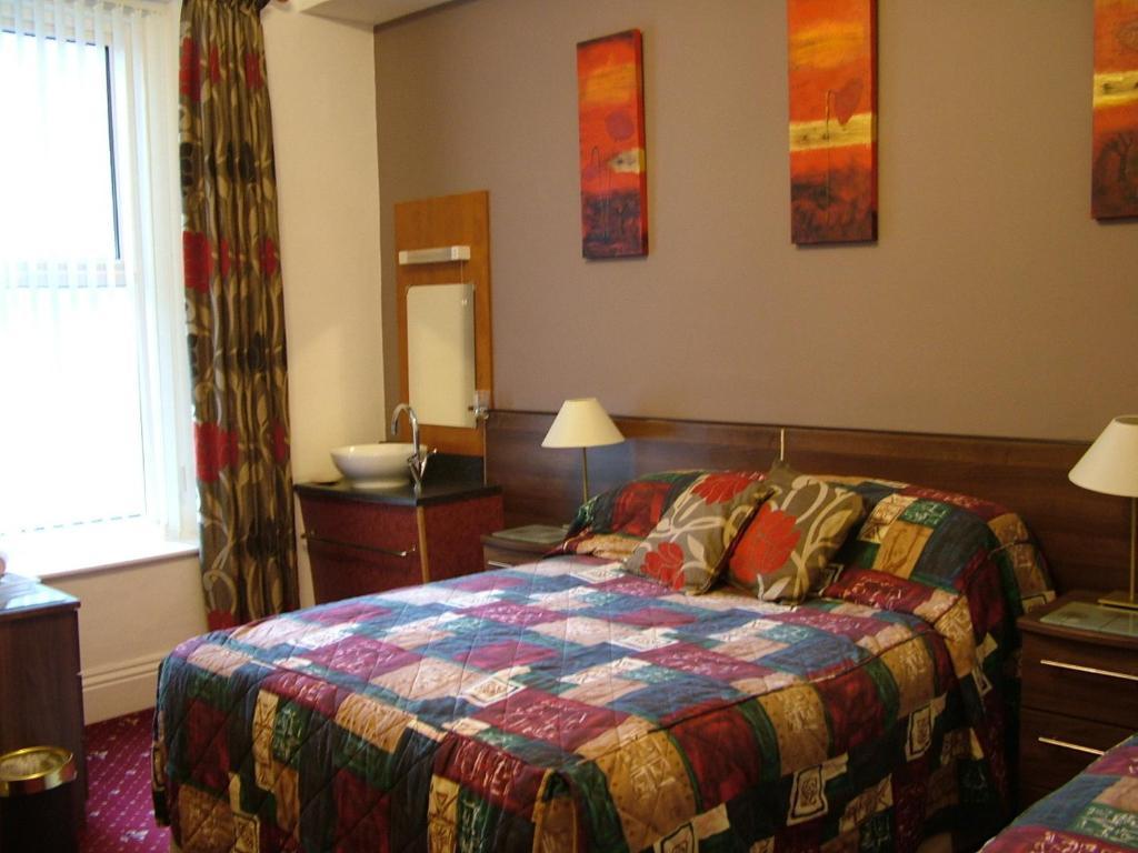 Hotel Karden House Llandudno Pokoj fotografie
